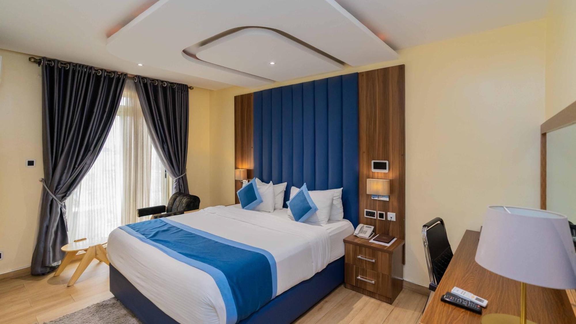 Watercress Hotels And Event Ikeja Εξωτερικό φωτογραφία
