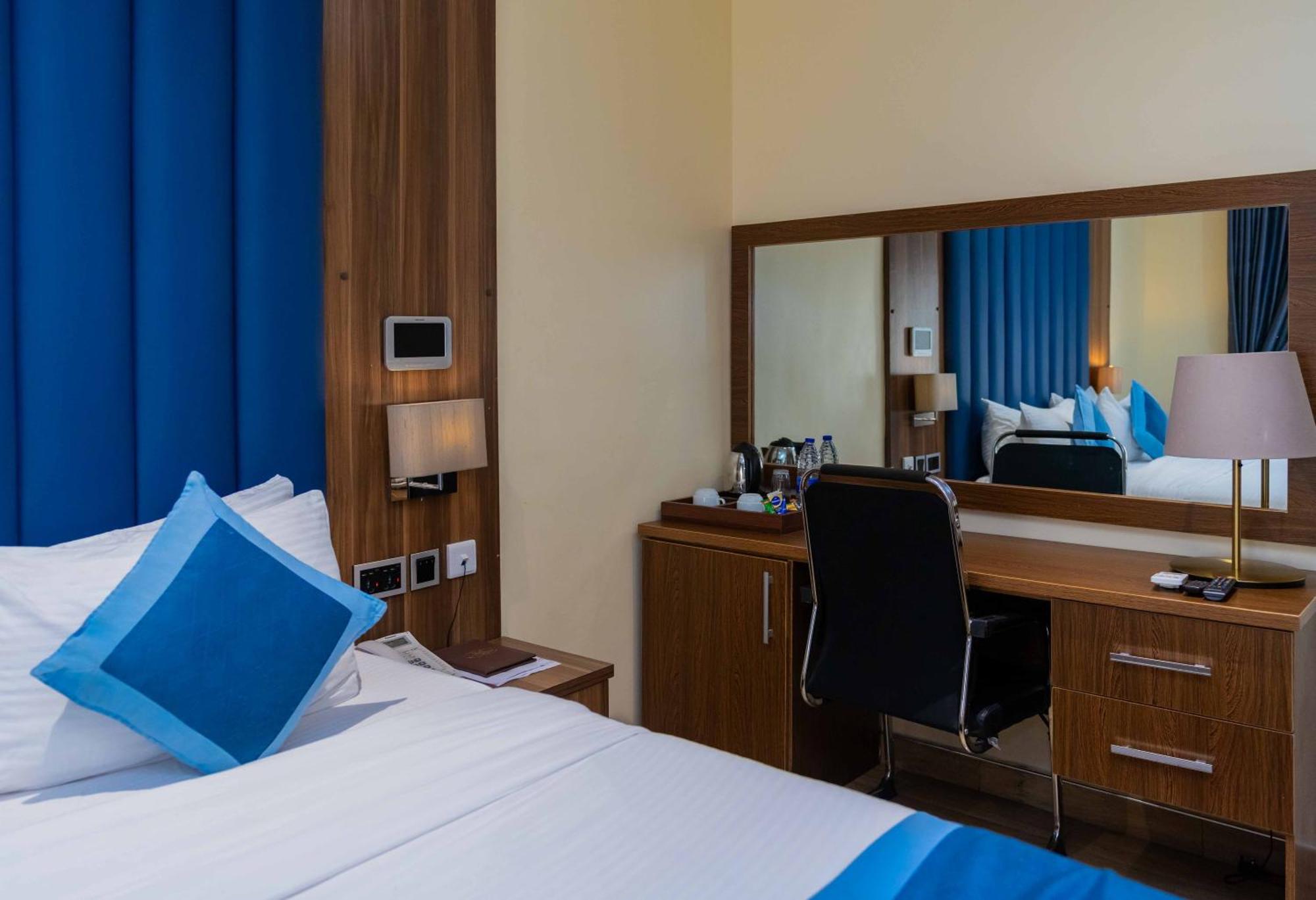 Watercress Hotels And Event Ikeja Εξωτερικό φωτογραφία