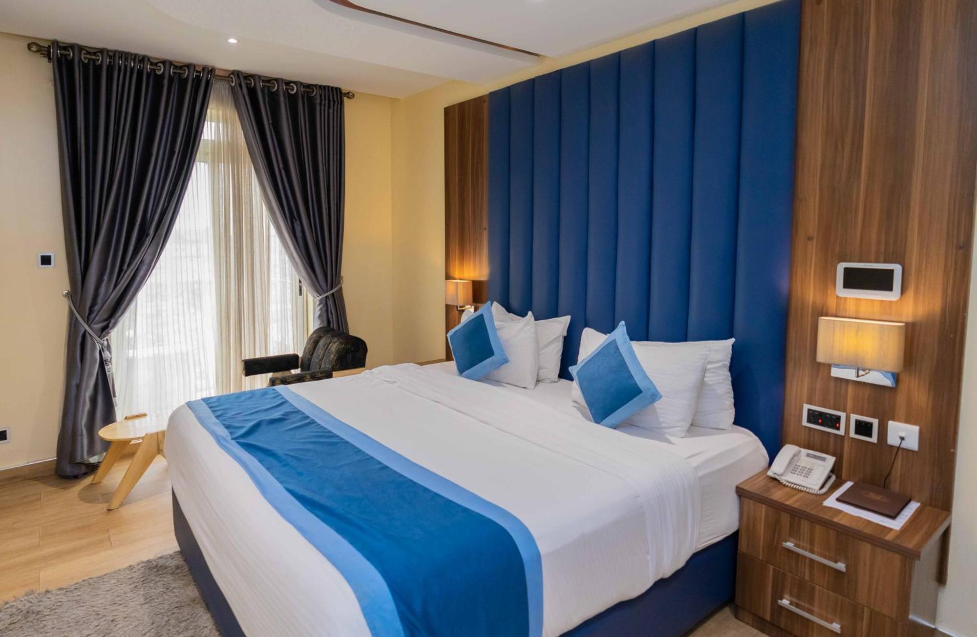 Watercress Hotels And Event Ikeja Εξωτερικό φωτογραφία