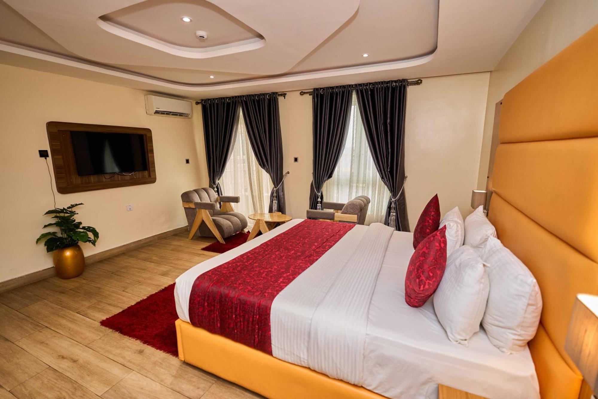 Watercress Hotels And Event Ikeja Εξωτερικό φωτογραφία